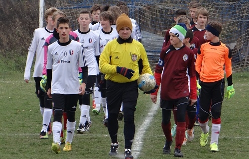 Rocznik 2001 wygrywa na wyjeździe z wiceliderem UKS Tarczyn 6:2!